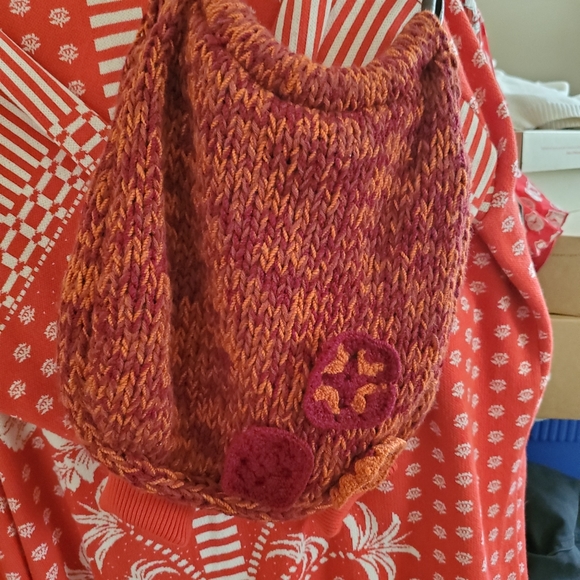 Arden B Knitted Handbag - Picture 3 of 5